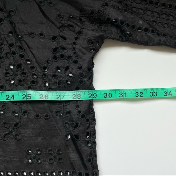 Johnny Was Black Eyelet Embroidered Oversized Tunic Pullover Small NWT - Picture 4 of 6